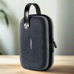 Mini geanta organizator stil modern, unisex - Piesa de recuzita [Inchiriere]